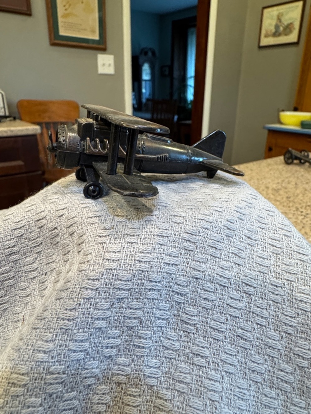 Black Decorative Vintage Biplane Sculpture - Pencil Sharpener